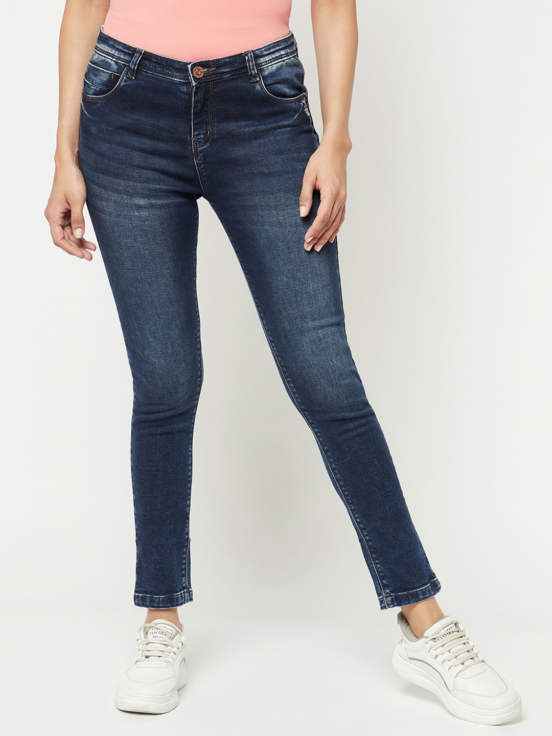

Crimsoune Club Women Clean Look Light Fade Whiskers Super Skinny Fit Stretchable Jeans, Navy blue