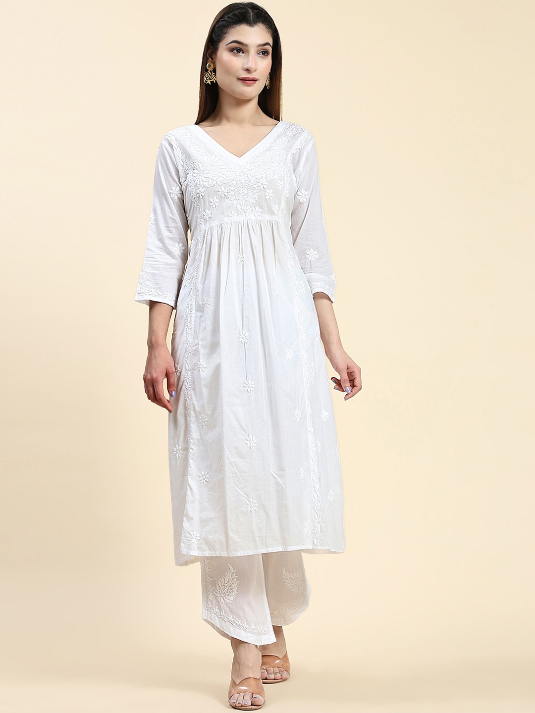 

HOUSE OF KARI Embroidered Chikankari Handloom Anarkali Kurta, White