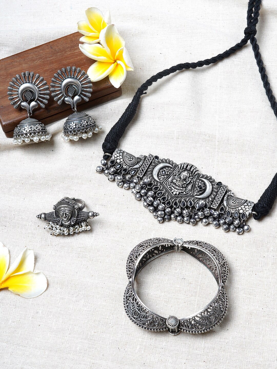 

TEEJH Silver-Plated Oxidised Jewellery Set