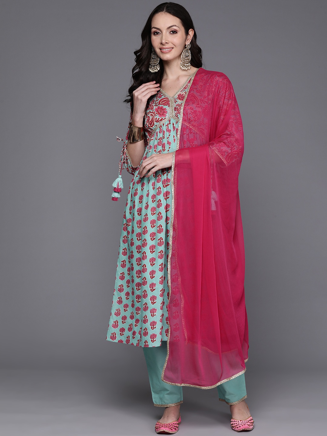 

Indo Era Women Floral Printed Empire Pure Cotton Kurta with Trousers & With Dupatta, Turquoise blue
