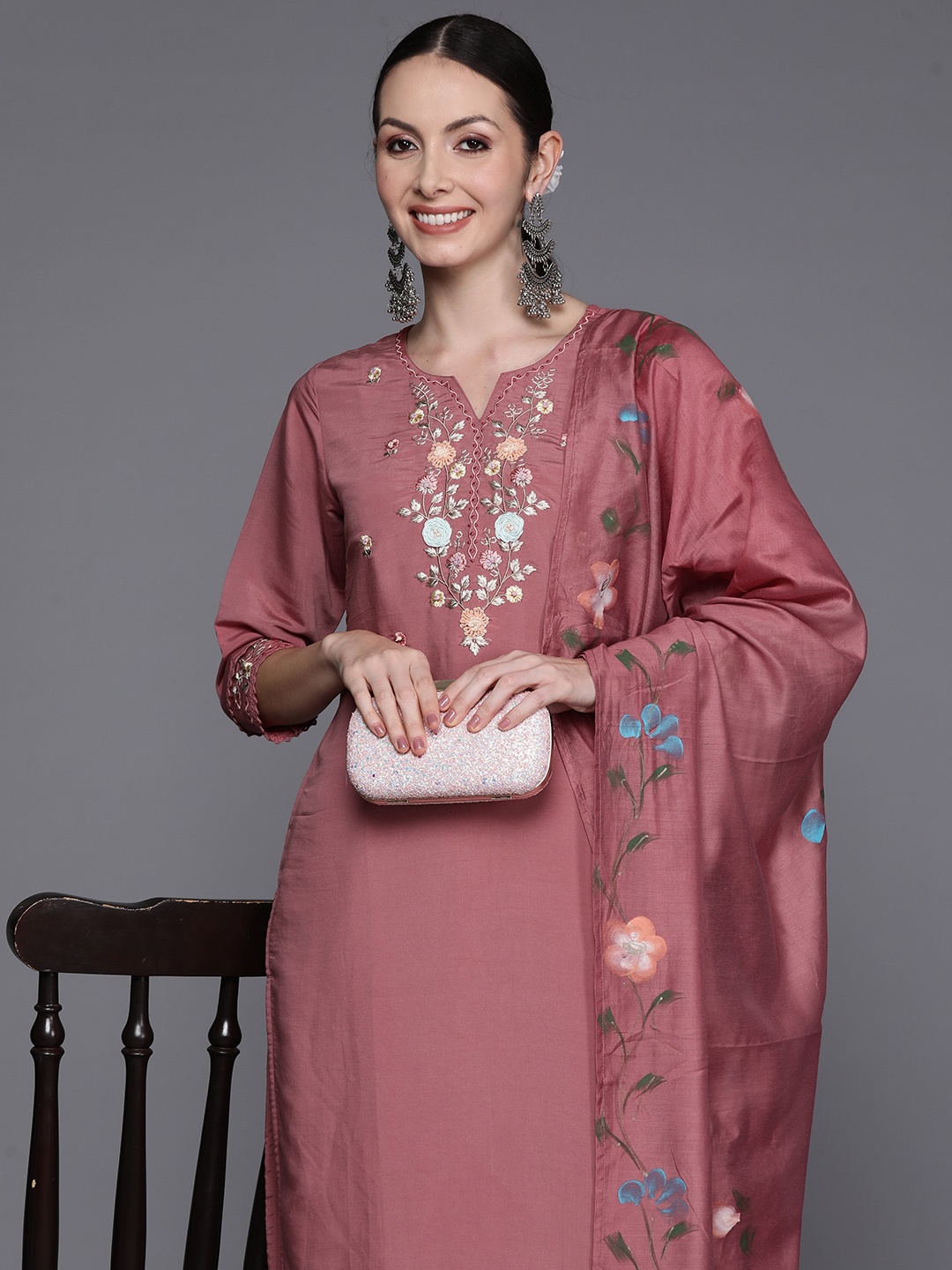 

Indo Era Floral Embroidered Thread Work Kurta with Trousers & Dupatta, Mauve