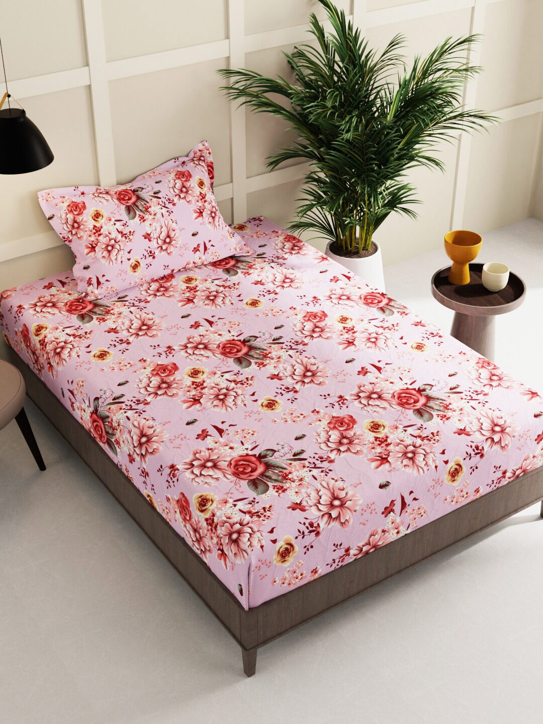 

BIANCA Pink & Red Floral 152 TC 2 Single Bedsheet with 2 Pillow Covers