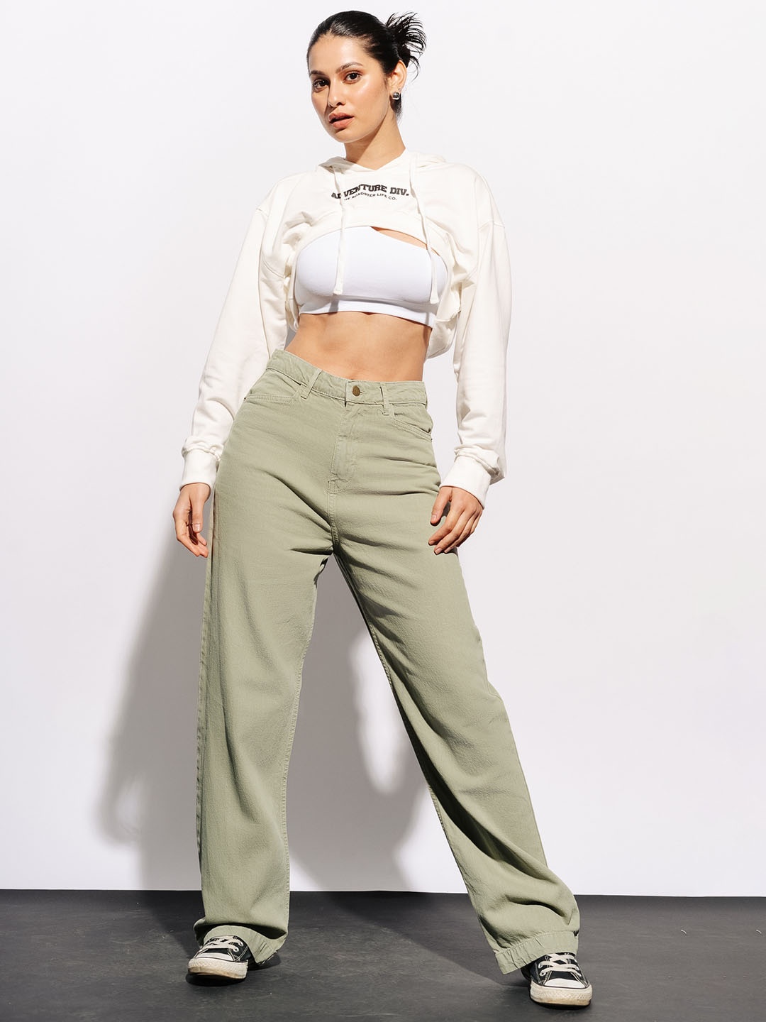 

FREAKINS Women Green Cotton Clean Look Straight Fit High-Rise Cropped Jeans