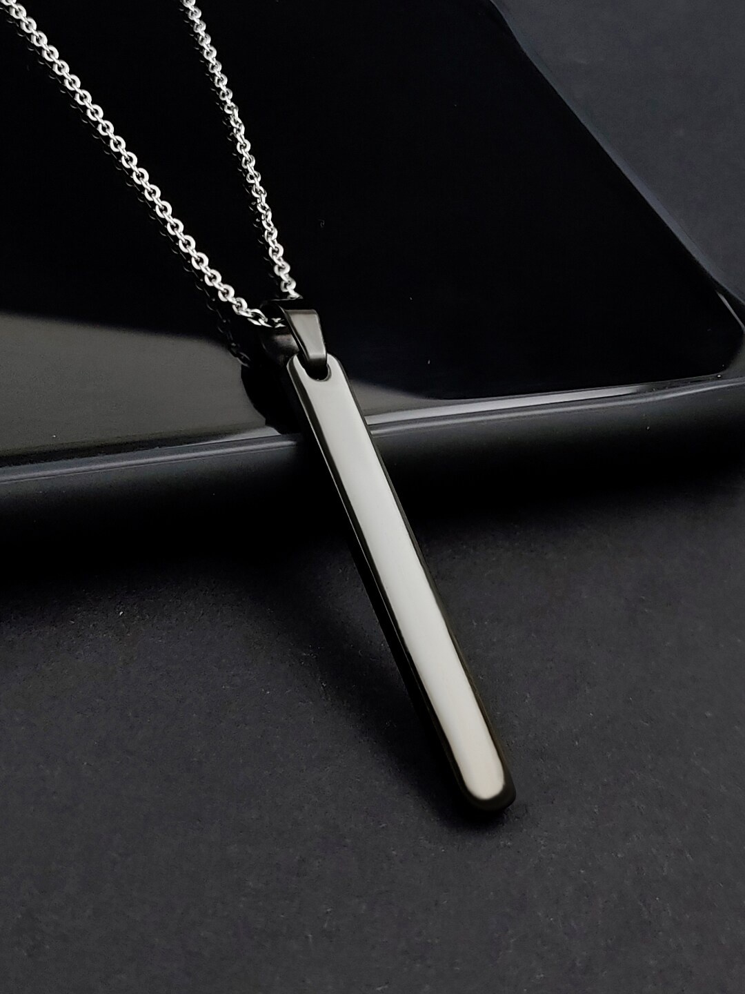 

Saizen Rhodium-Plated Pendant With Chain, Silver