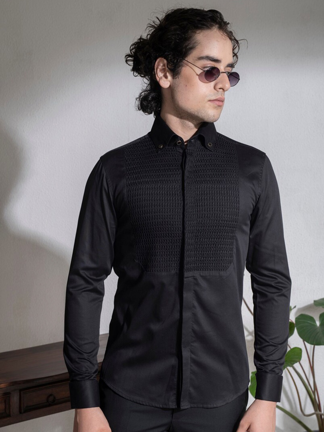 

ABKASA Sharp Slim Fit Opaque Casual Shirt, Black