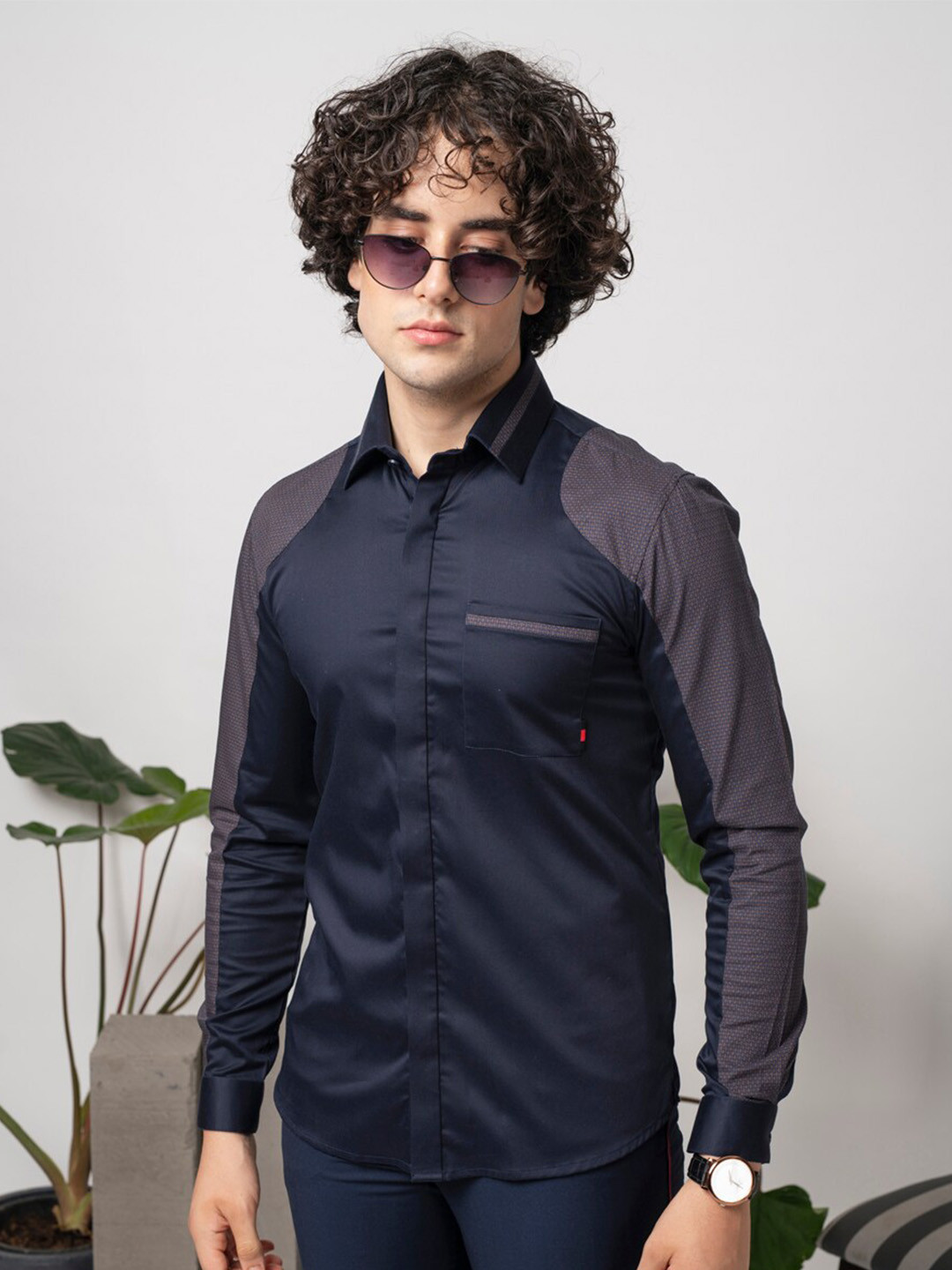 

ABKASA Sharp Slim Fit Opaque Casual Shirt, Navy blue