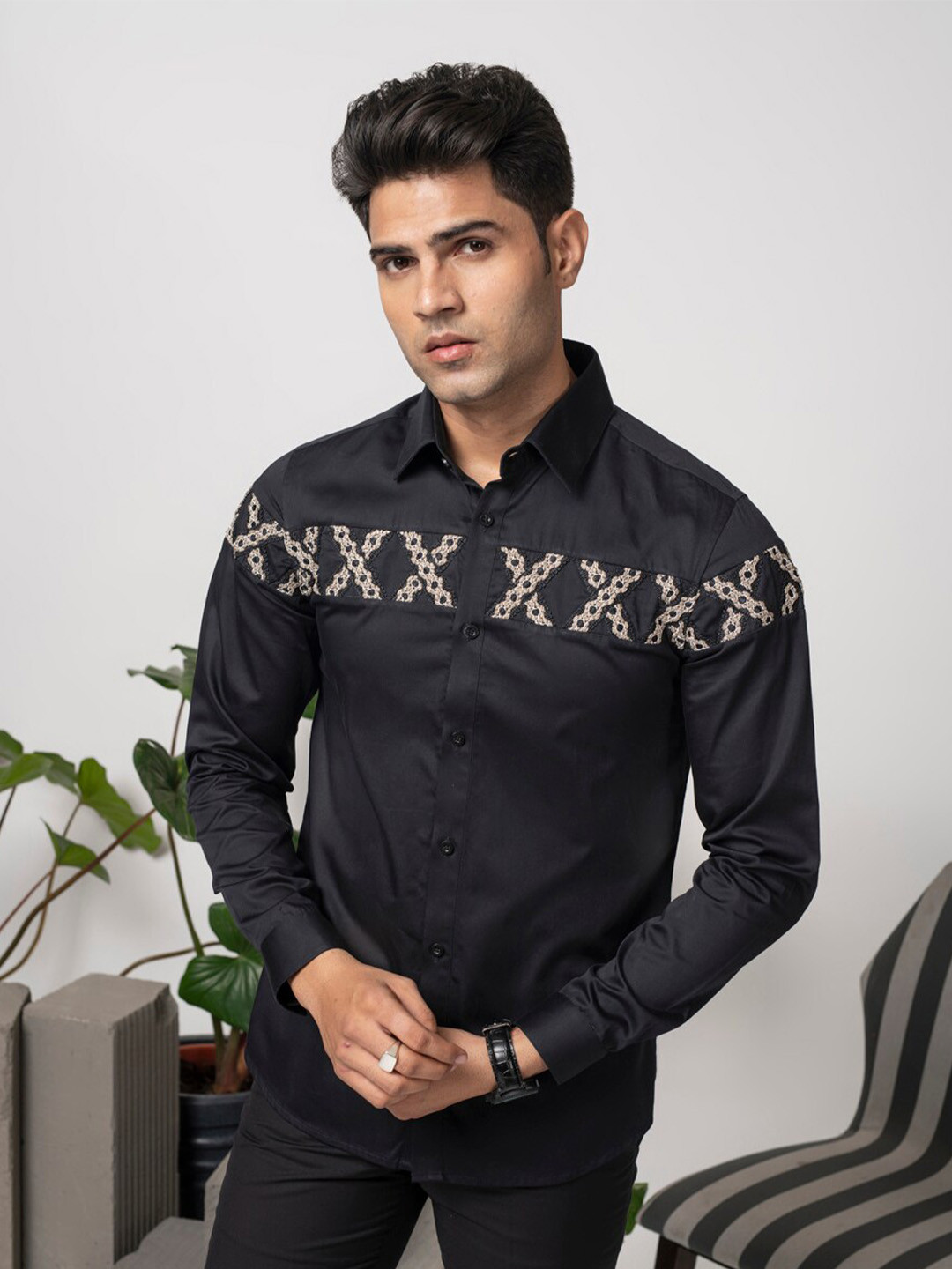 

ABKASA Sharp Slim Fit Floral Opaque Printed Casual Shirt, Black