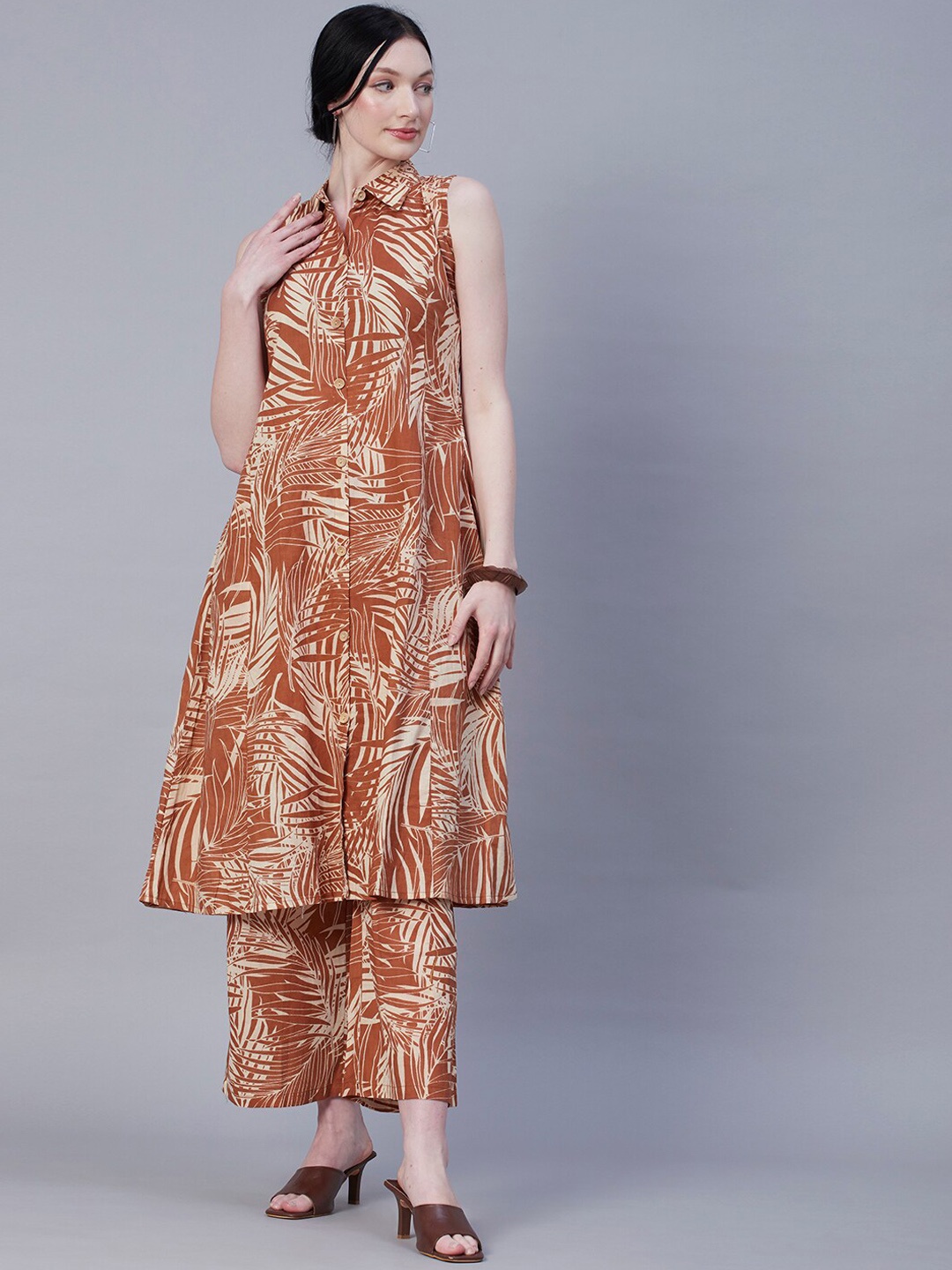

FASHOR Brown Abstract Printed Panelled Pure Cotton A-Line Kurta with Palazzos