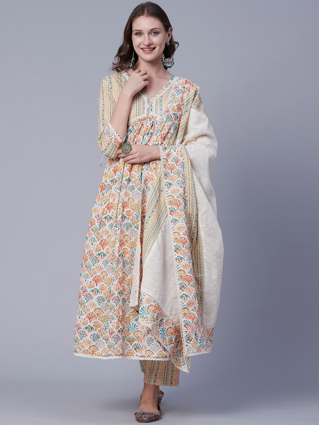 

FASHOR Ethnic Motif Printed Kurta with Trousers & Dupatta, Off white