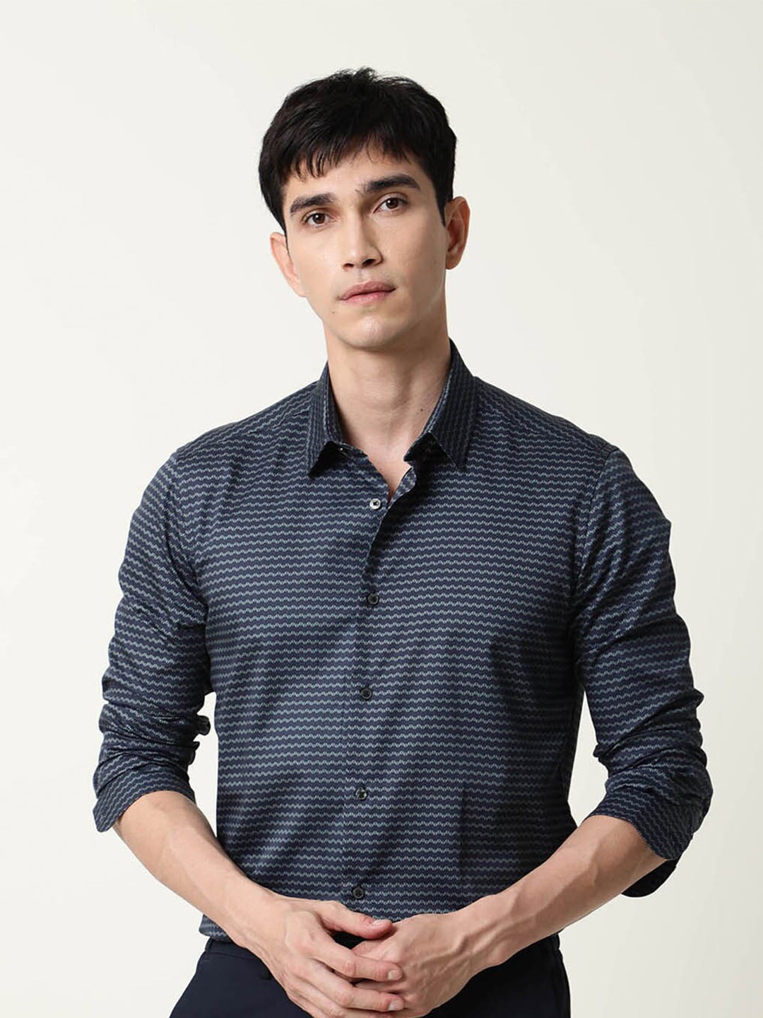 

RARE RABBIT Men Millyy Slim Fit Geometric Printed Shirt, Green