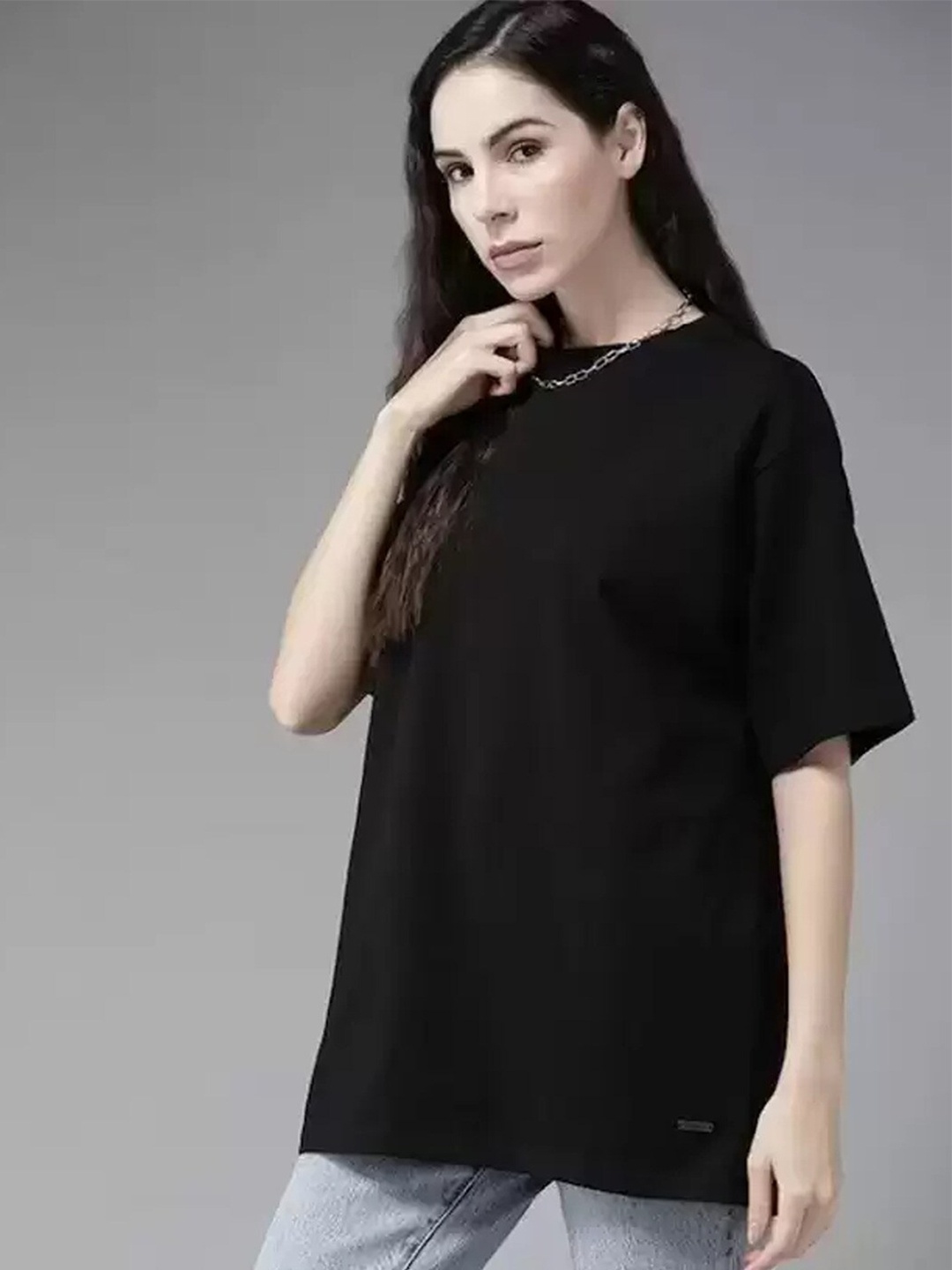 

Imsa Moda Drop Shoulder Sleeves Cotton Oversized Longline T-shirt, Black