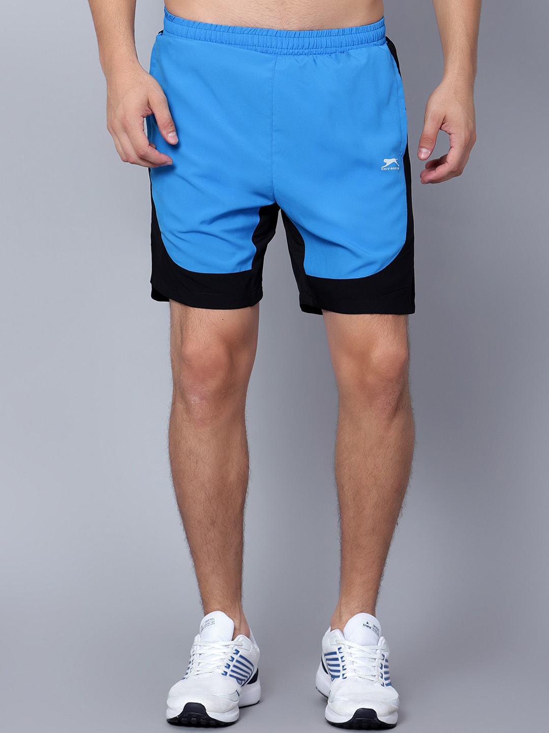 

Shiv Naresh Men Mid-Rise Colourblocked Running Shorts, Blue