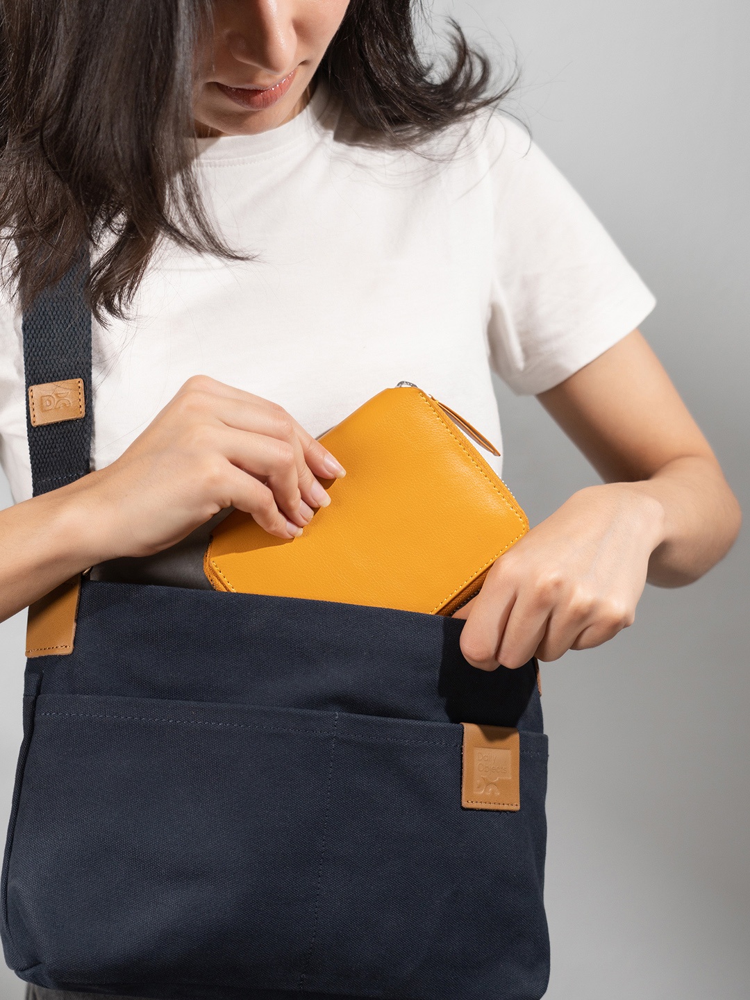 

DailyObjects Unisex Zip Detail Leather Passport Holder Wallet, Yellow