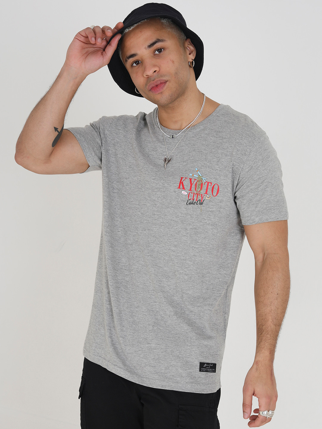 

BRAVE SOUL Men Pure Cotton Printed Back T-shirt, Grey melange