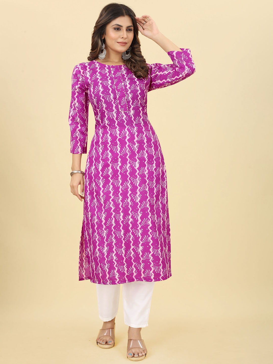 

KALINI Women Abstract Printed Regular Gotta Patti Kurti with Trousers, Purple