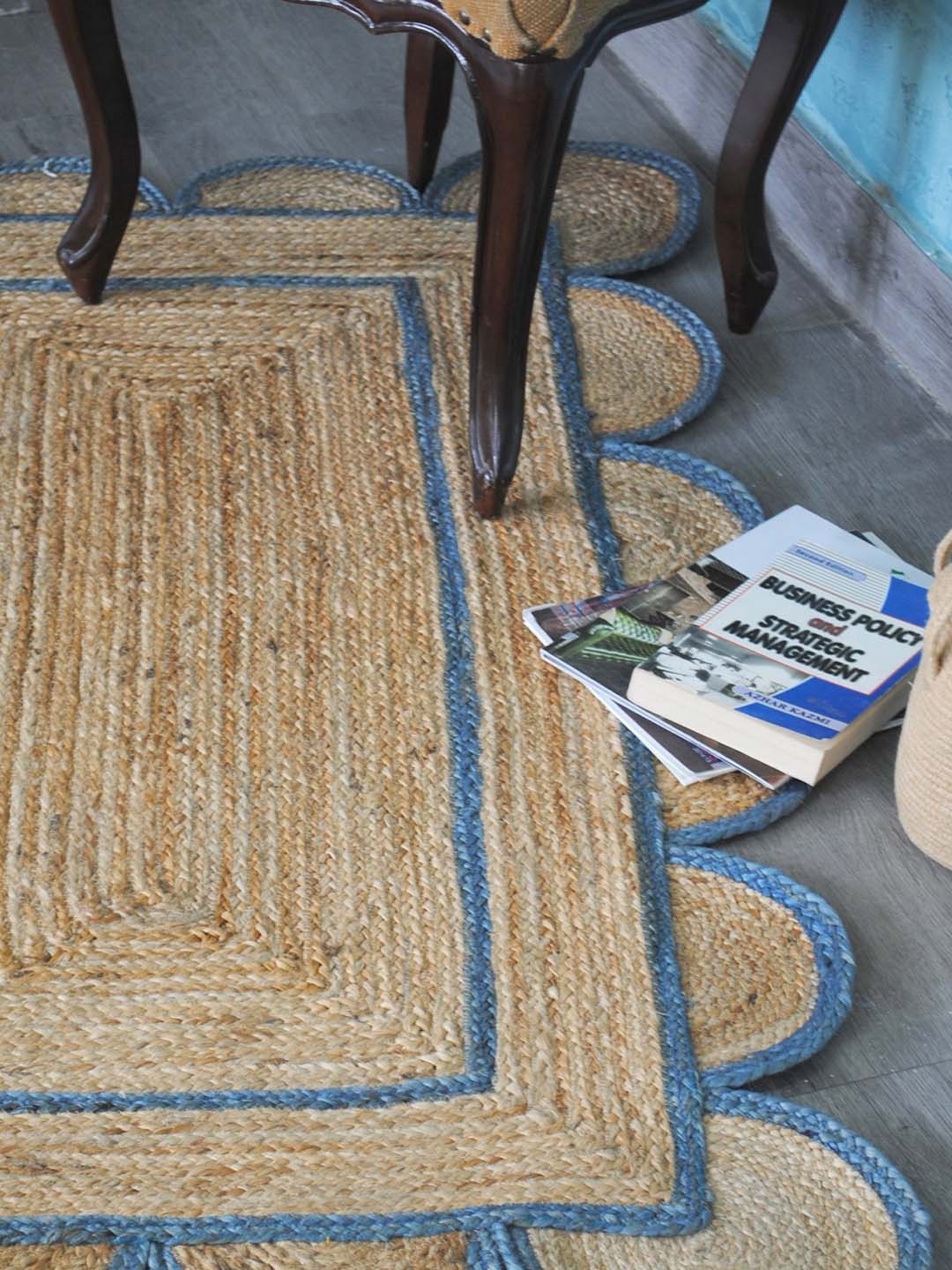 

Art Avenue Beige & Blue Jute Rectangular Carpet