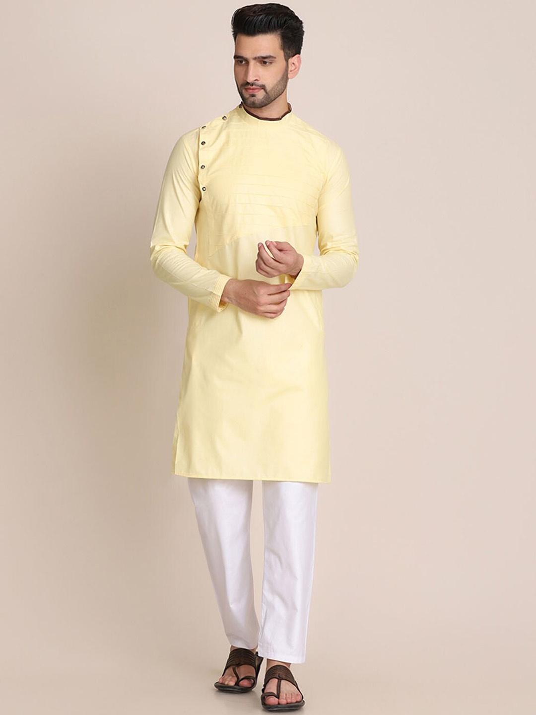 

TAHVO Mandarin Collar Regular Pure Cotton Kurta with Pyjamas, Yellow