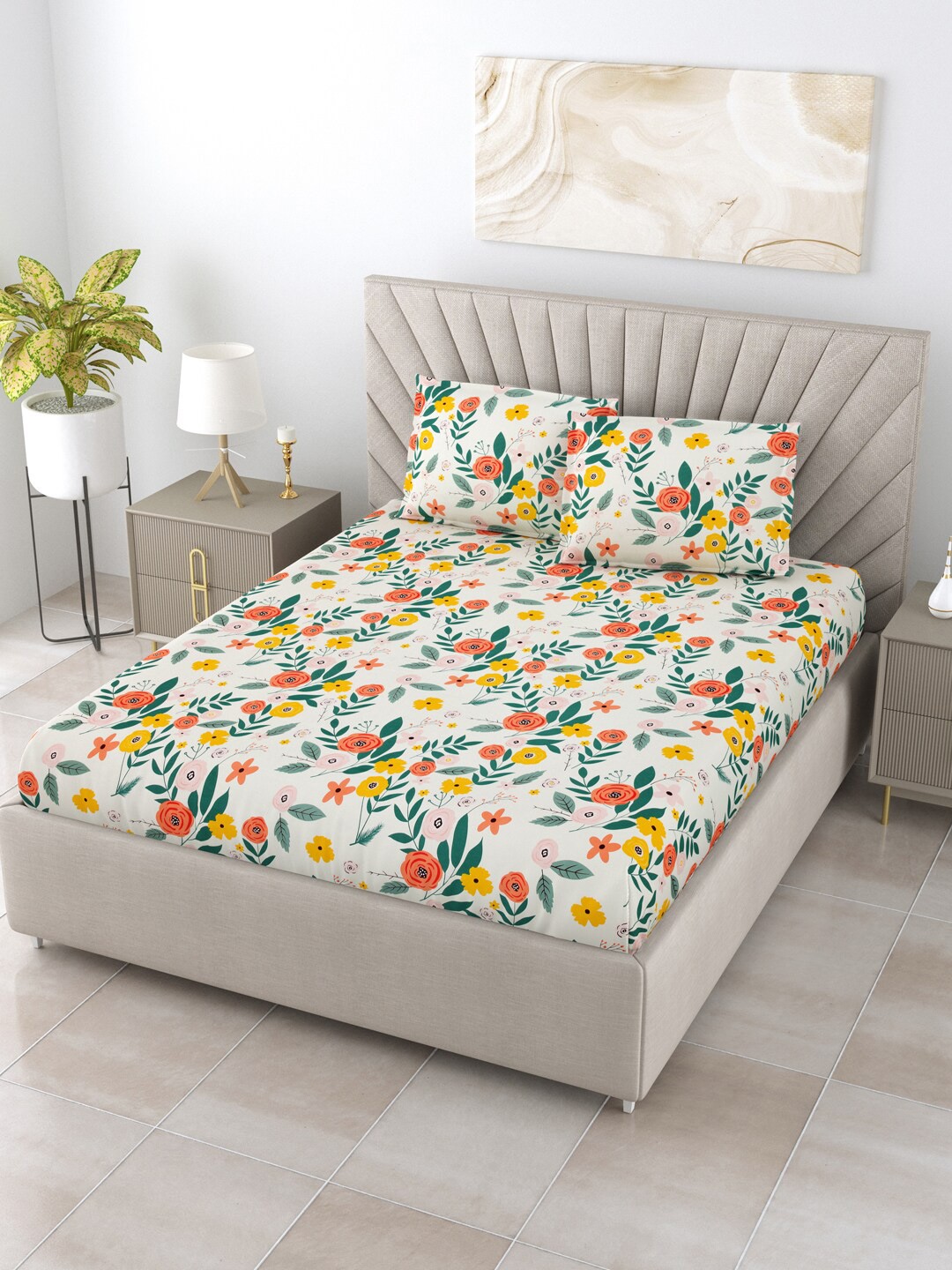 

Salona Bichona White & Green Floral Printed 144 TC Queen Bedsheet & 2 Pillow Covers