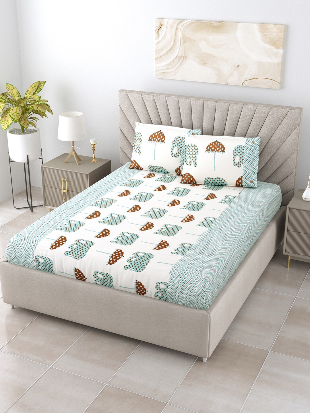 

Salona Bichona Turquoise Blue Printed 120 TC Queen Bedsheet & 2 Pillow Covers