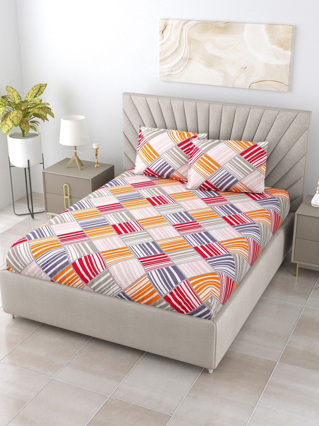 

Salona Bichona Red & White Striped 144 TC Queen Bedsheet With 2 Pillow Covers