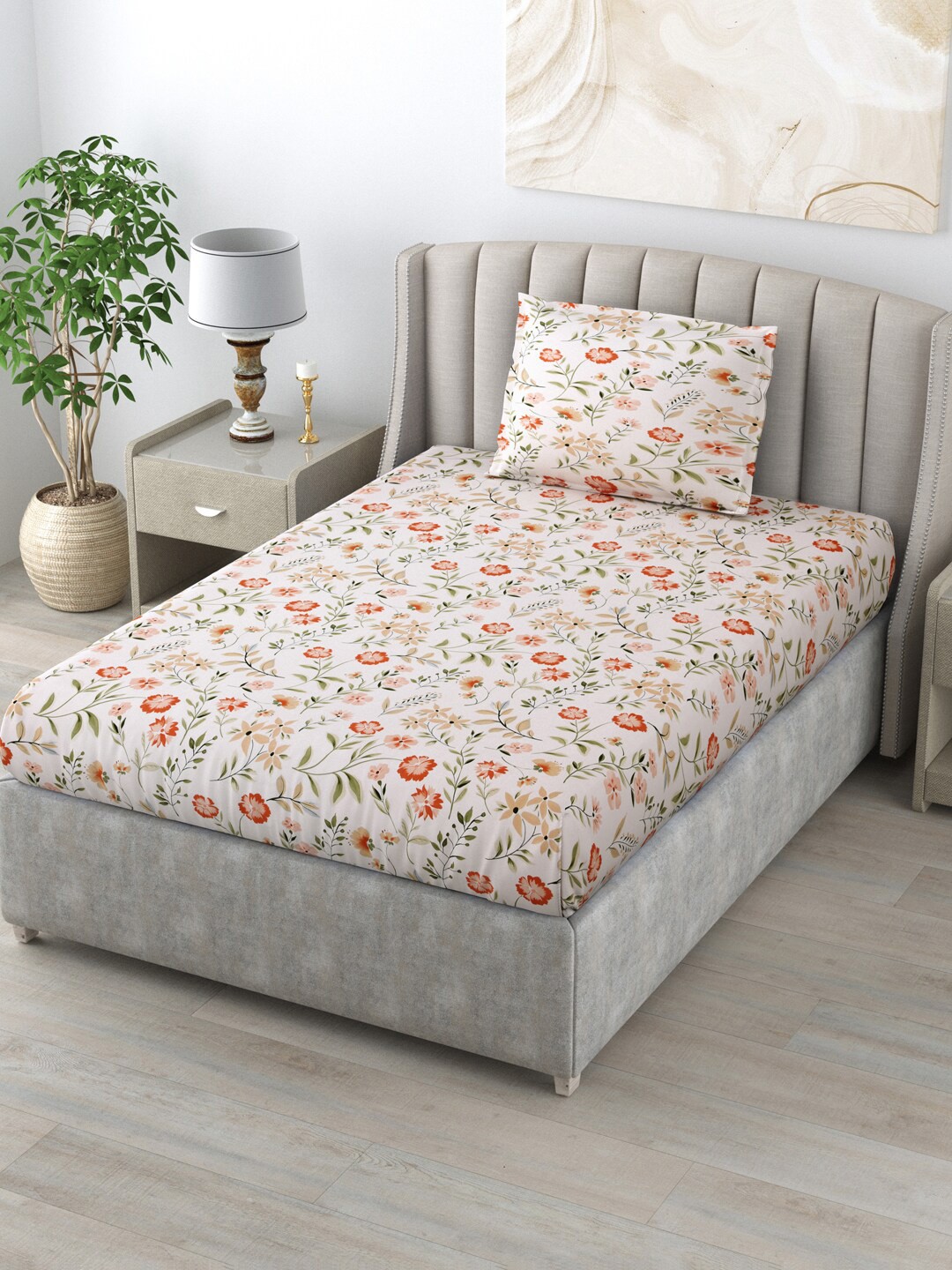 

Salona Bichona White & Pink Floral 144 TC Single Bedsheet With 1 Pillow Covers