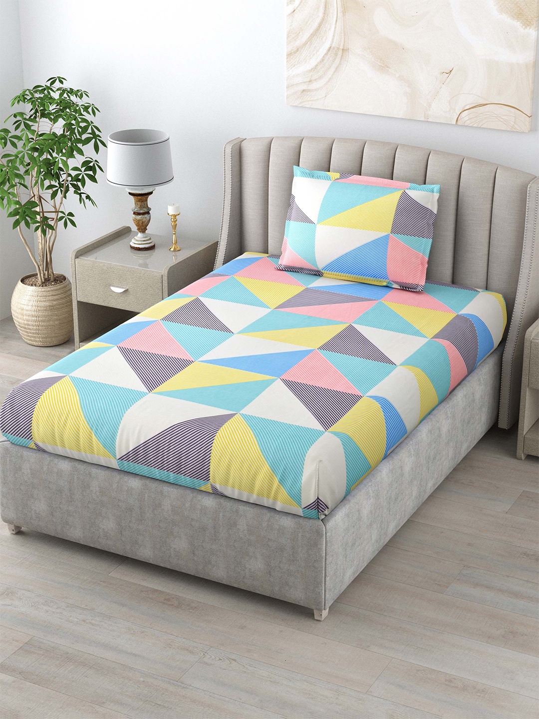 

Salona Bichona White & Turquoise Blue Geometric 144 TC Single Bedsheet With 1 Pillow Cover