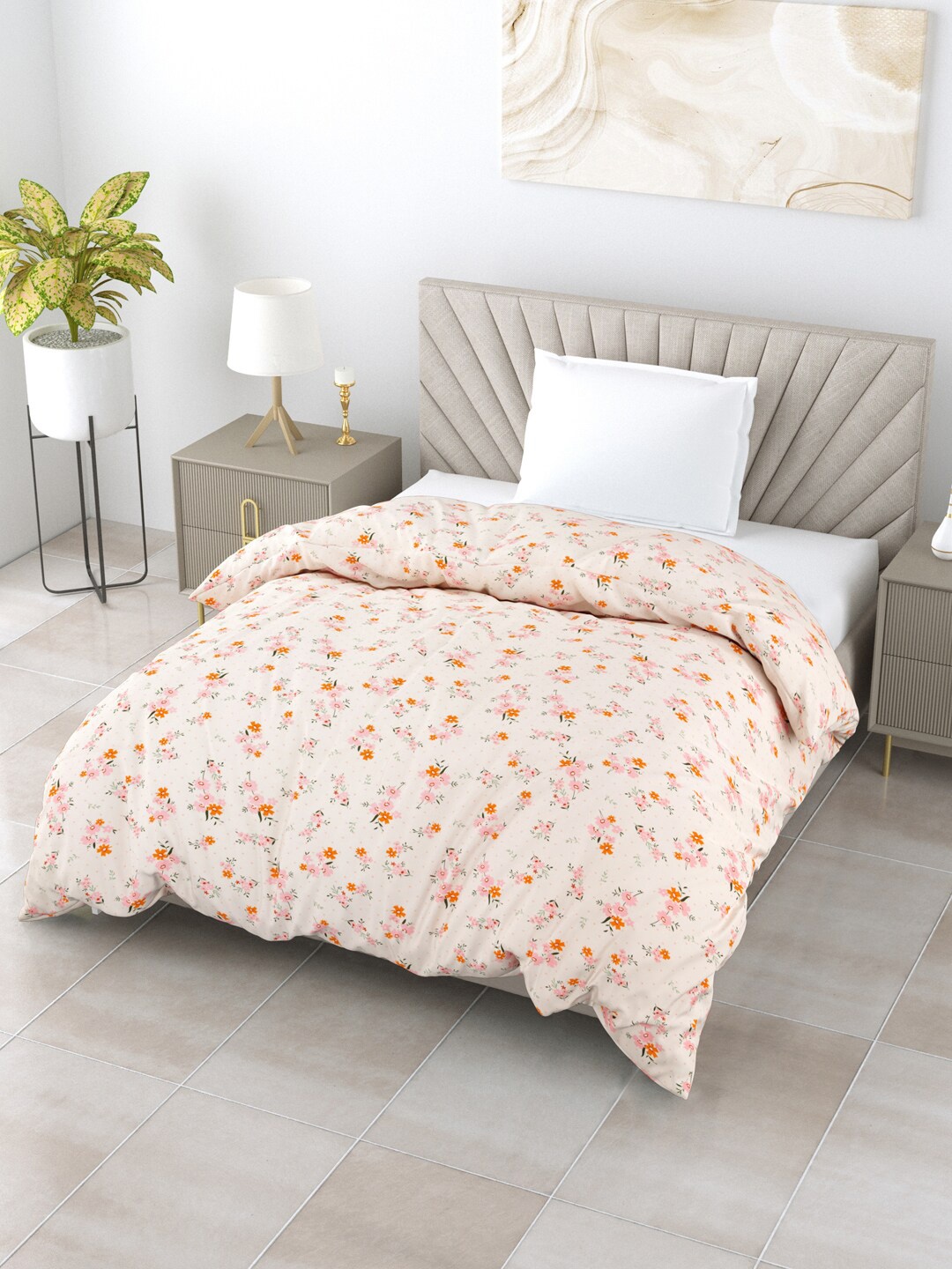 

Salona Bichona Cream-Coloured Floral AC Room 150 GSM Single Bed Comforter