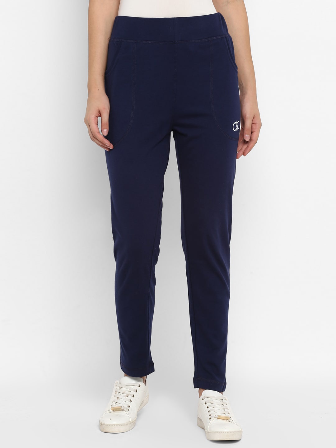 

Alan Jones Women Mid-Rise Track Pants, Navy blue