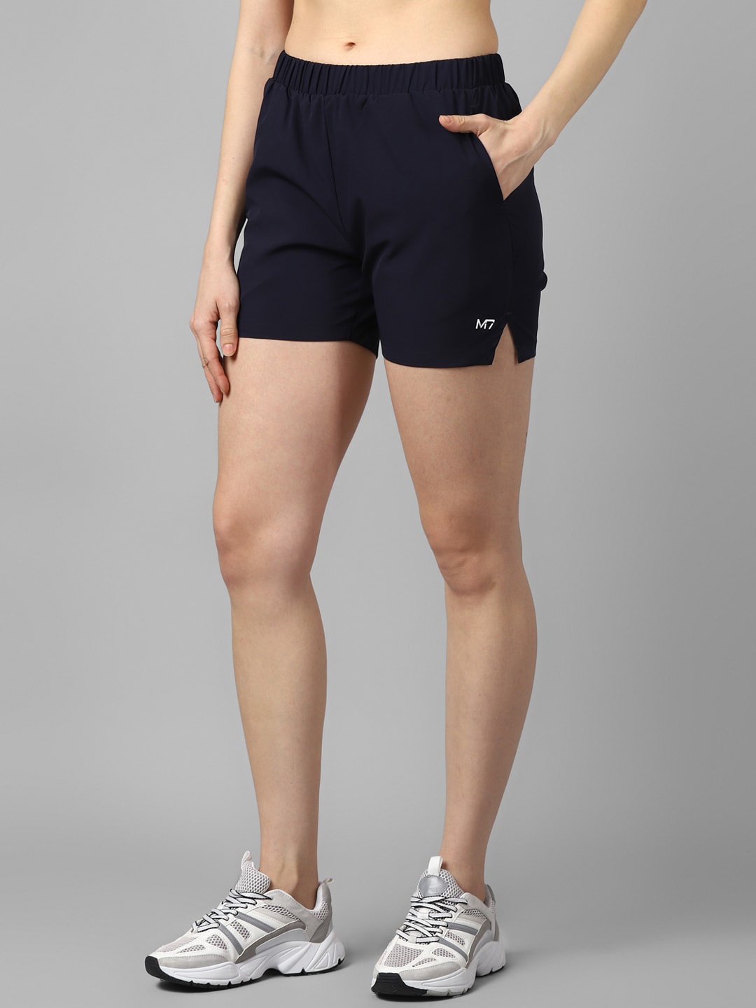 

M7 by Metronaut Women Mid Rise Sports Shorts, Navy blue