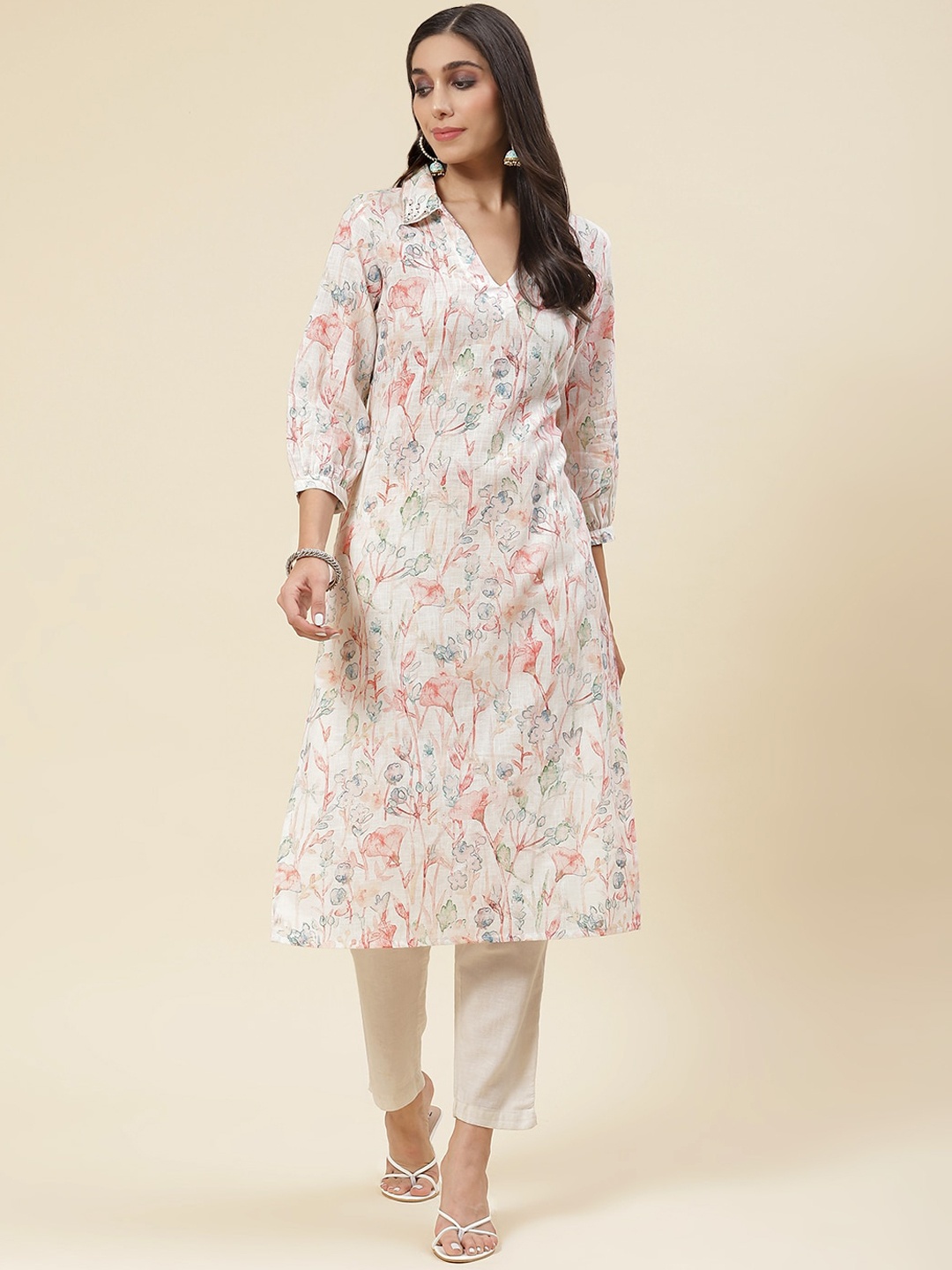 

Meena Bazaar Floral Embroidered Chikankari Kurta, Cream