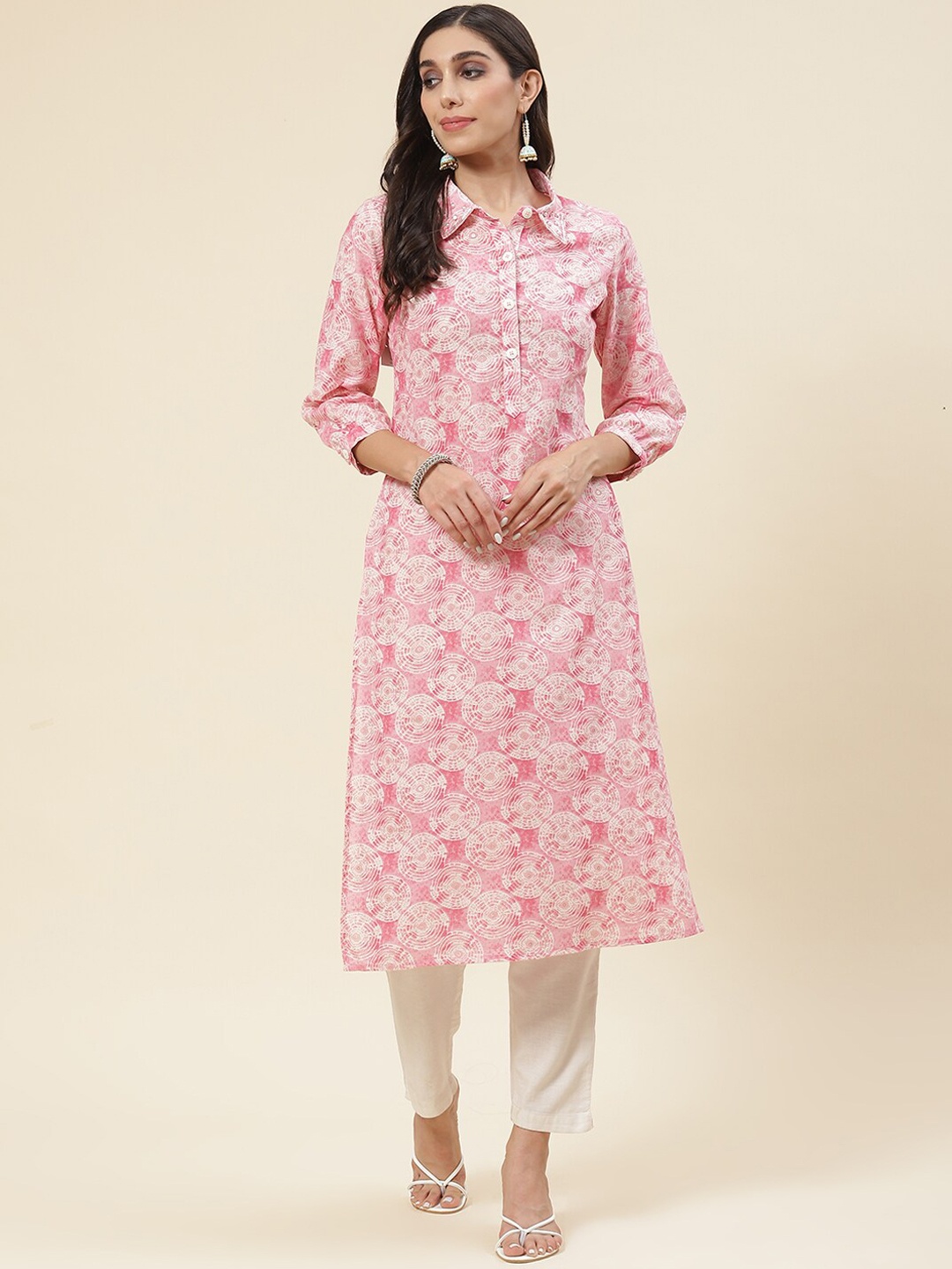 

Meena Bazaar Geometric Printed Shirt Collar Puff Sleeves Thread Work Kurta, Pink