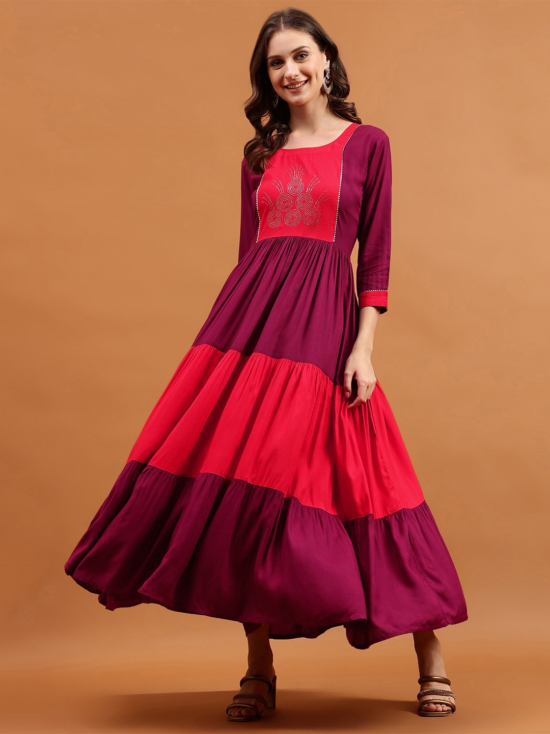 

Globon Impex Colourblocked Gotta Patti Embellished Tiered Maxi Dress, Red