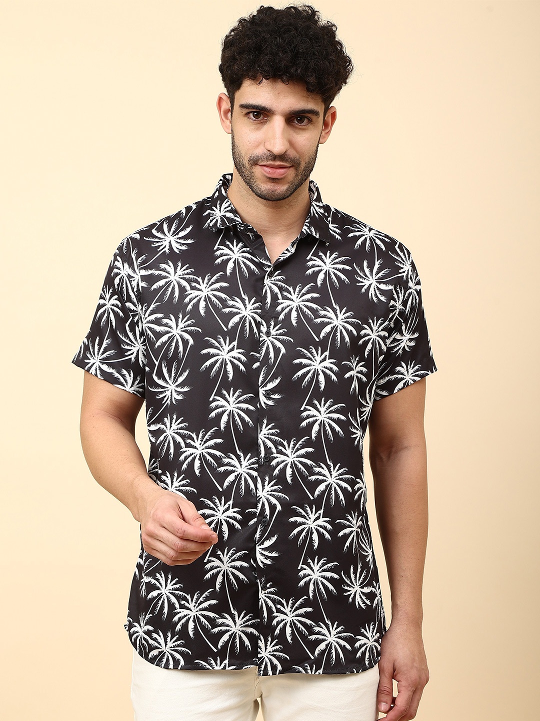 

Fashion FRICKS Tropical Printed Casual Shirt, Black