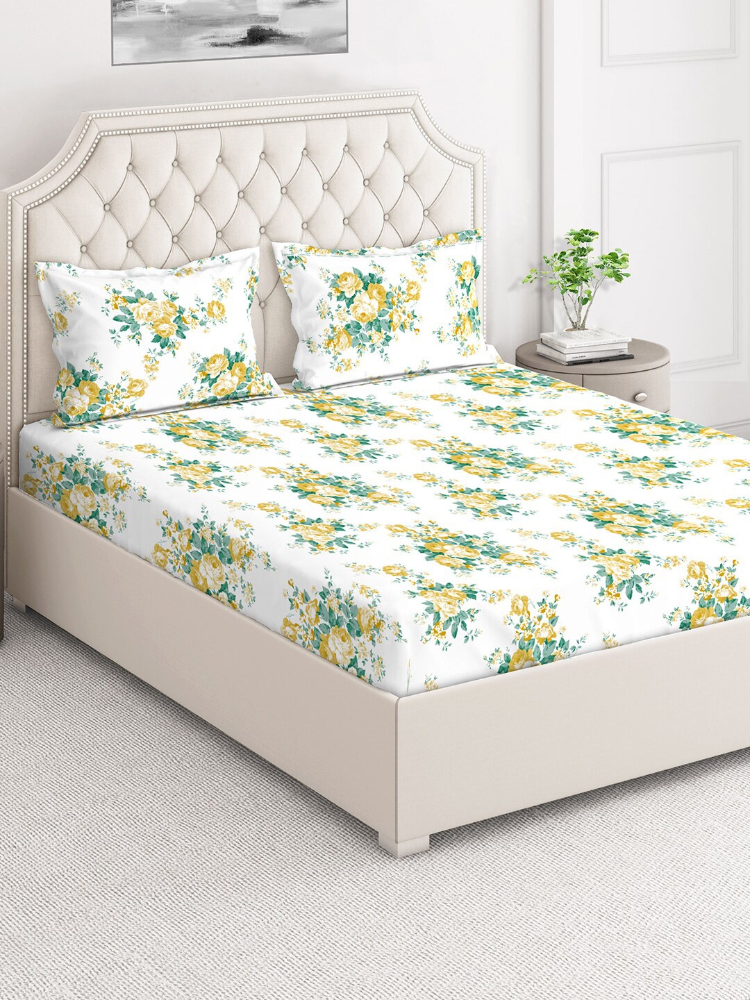 

Layers Firenze White & Yellow Floral 140 TC Cotton Queen Bedsheet with 2 Pillow Covers