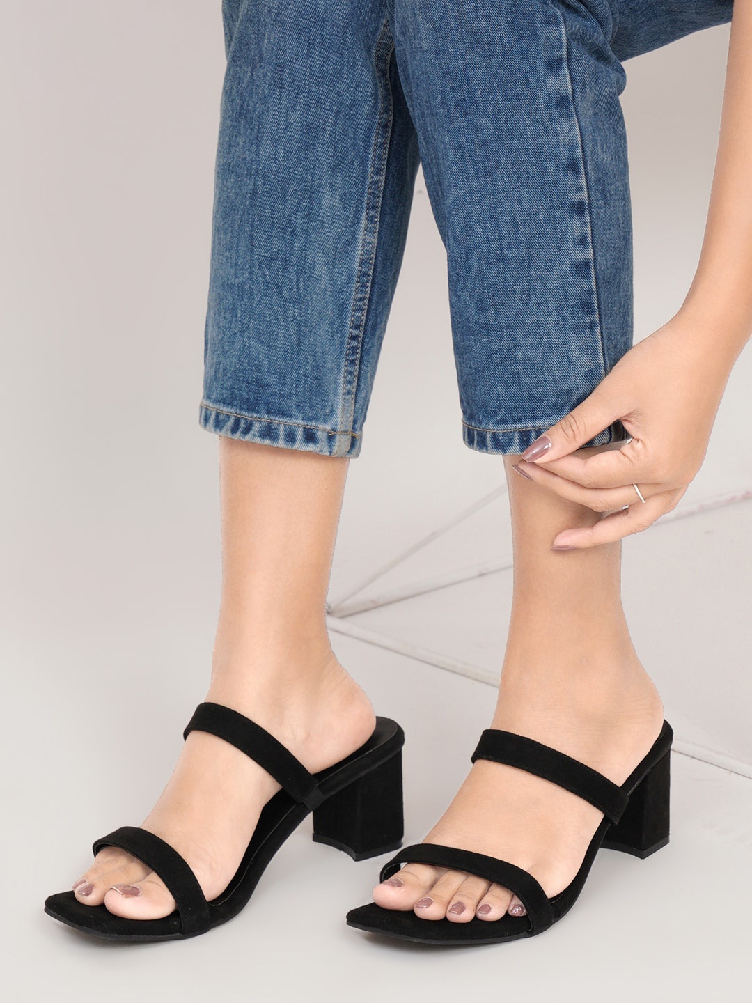 

HASTEN Double Strap Block Heels, Black