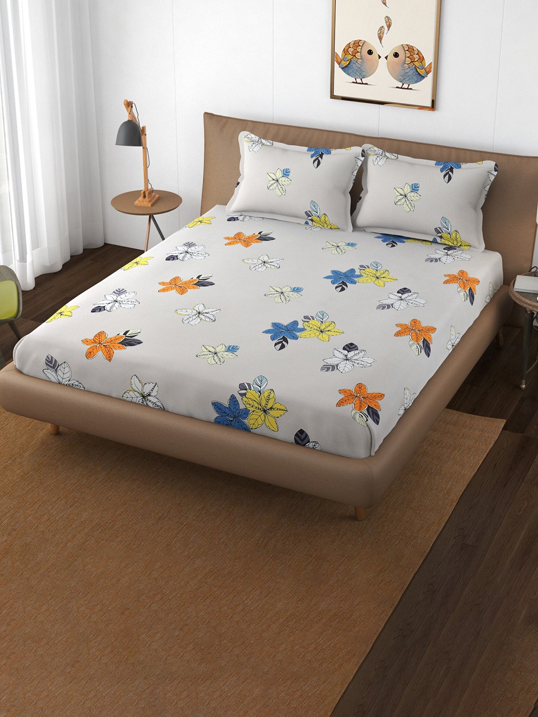 

Bajo's Grey & White Floral 250 TC Fitted Cotton Queen Bedsheet & 2 Pillow Covers