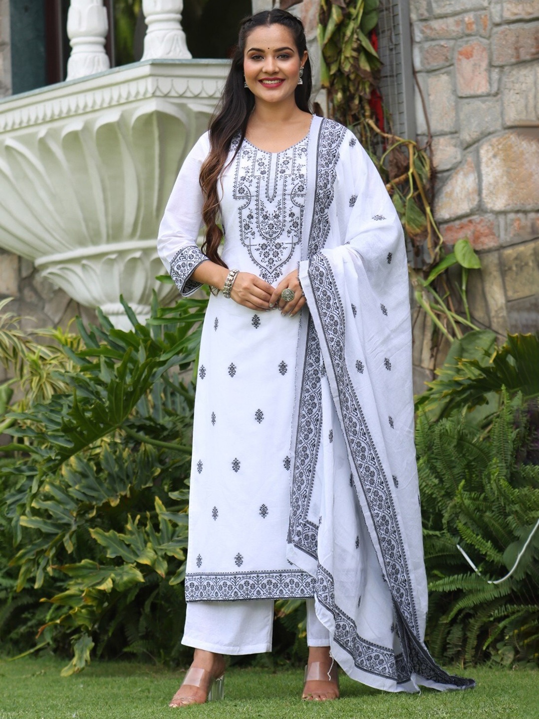 

Ramas Ethnic Motifs Printed Pure Cotton Straight Kurta & Palazzos With Dupatta, White