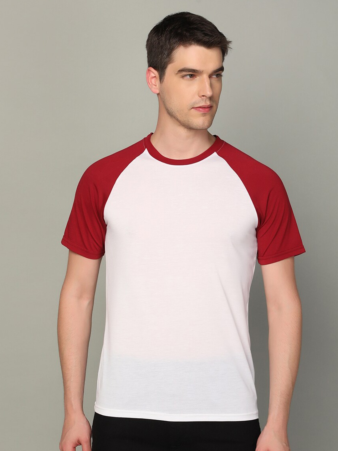 

INKKR Colourblocked Raglan Sleeves T-shirt, Maroon