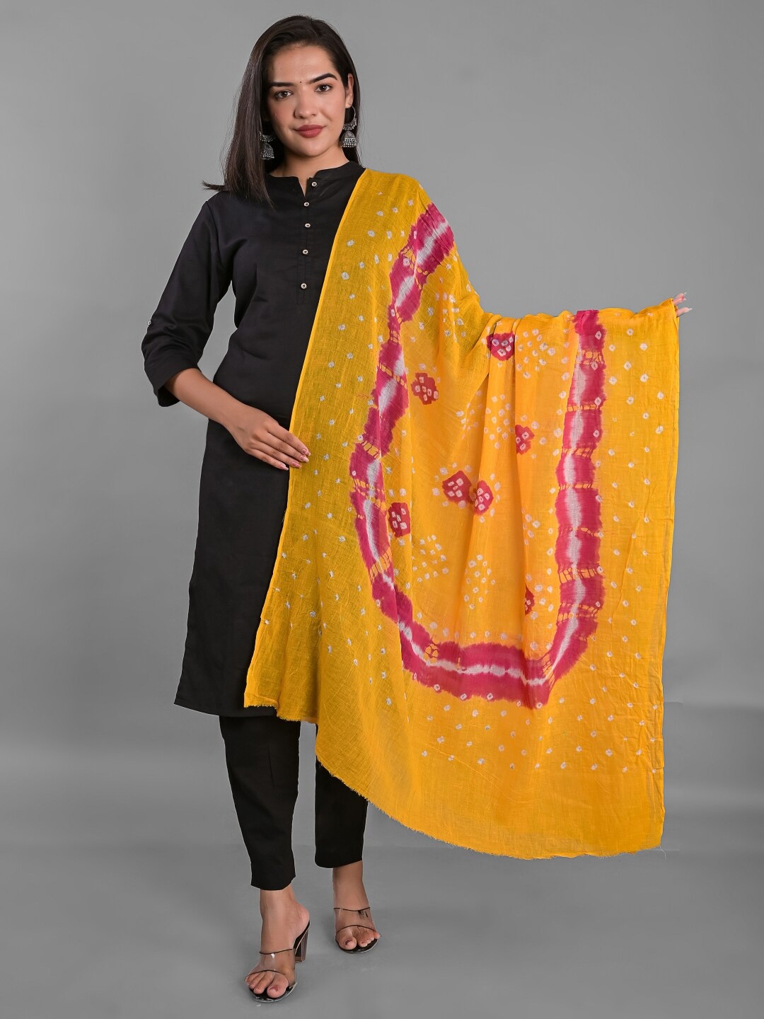 

Apratim Printed Bandhani Cotton Dupatta, Yellow