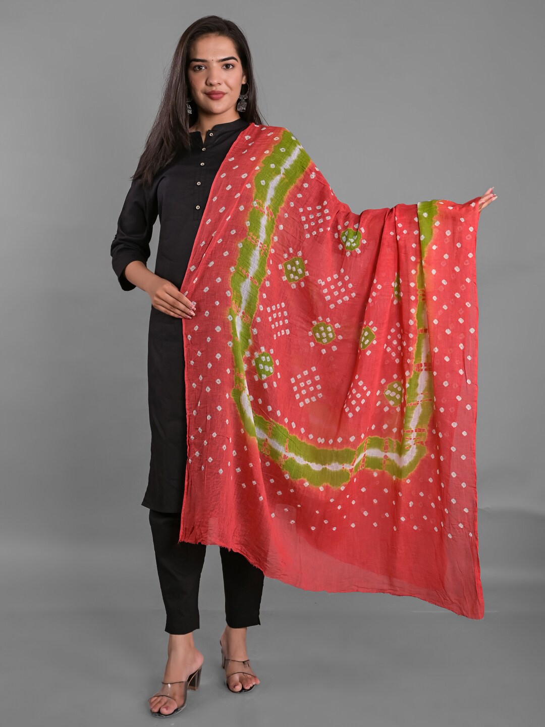 

Apratim Printed Bandhani Cotton Dupatta, Red