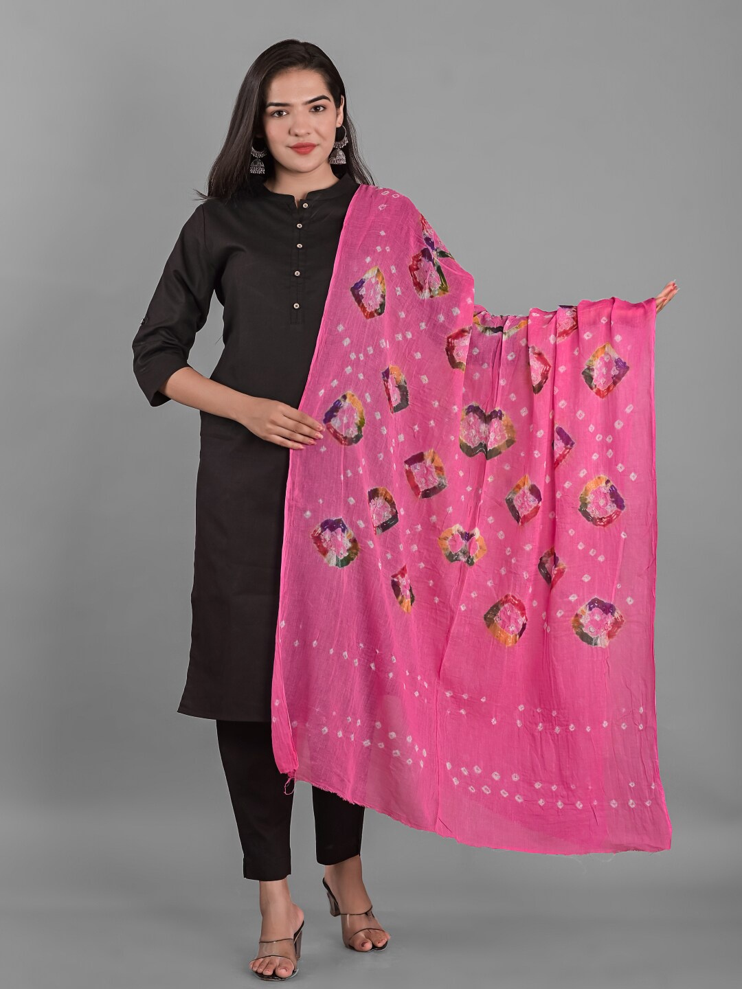 

Apratim Bandhani Printed Cotton Dupatta, Pink