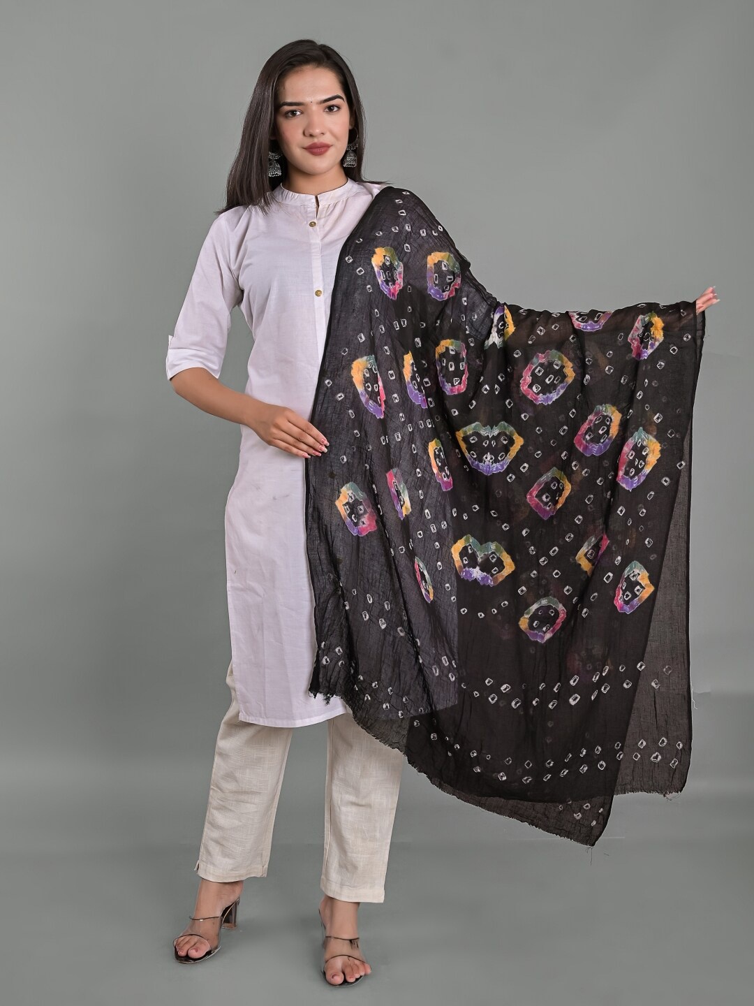 

Apratim Bandhani Printed Cotton Dupatta, Black