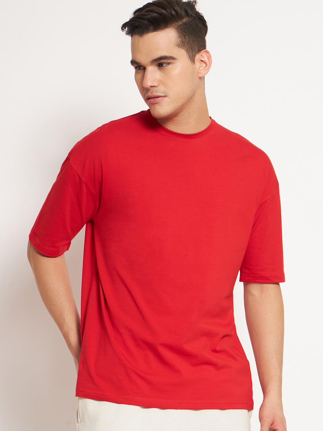 

FITINC Round Neck Drop Shoulder Sleeves Oversized T-shirt, Red