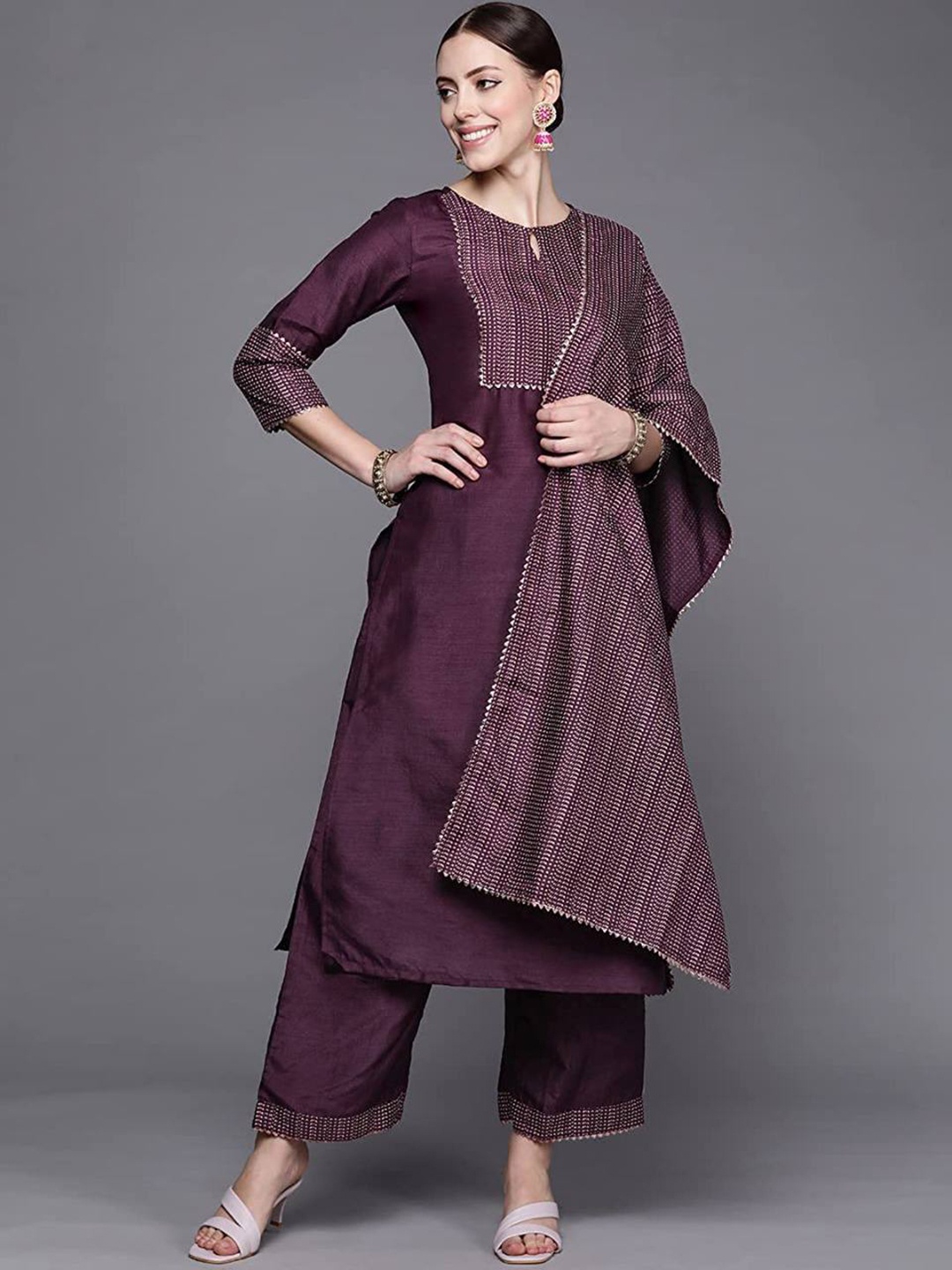 

FAVRIZ Printed Kurta with Palazzos & Dupatta, Maroon