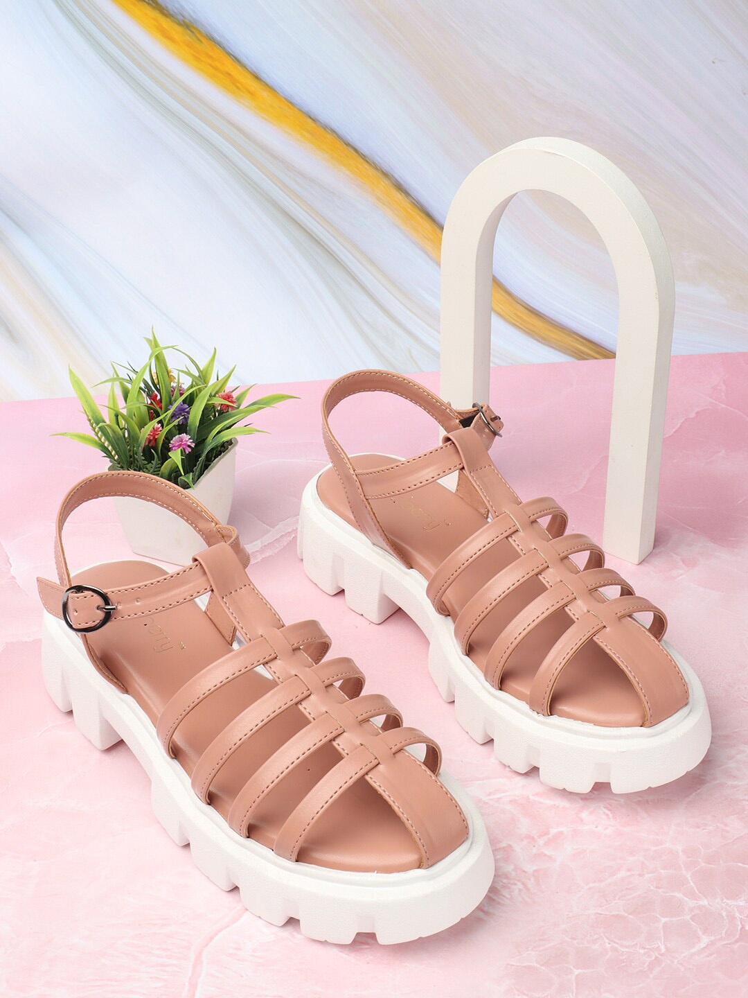 

DressBerry Peach-Coloured & White Lightweight Flatform Gladiators With Backstrap