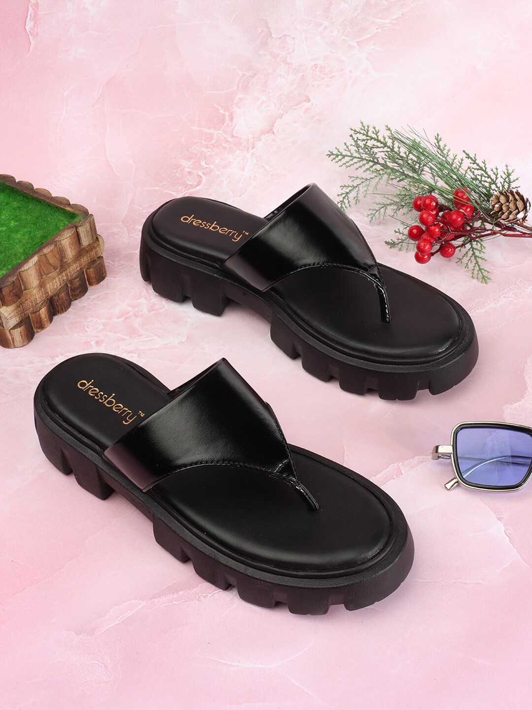 

DressBerry Black Open Toe Flatform Heels