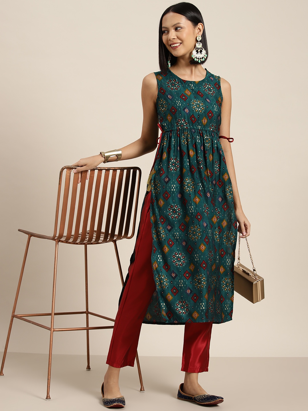 

HERE&NOW Ethnic Printed Waist Tie Up Sleeveless Kurta with Trousers, Green
