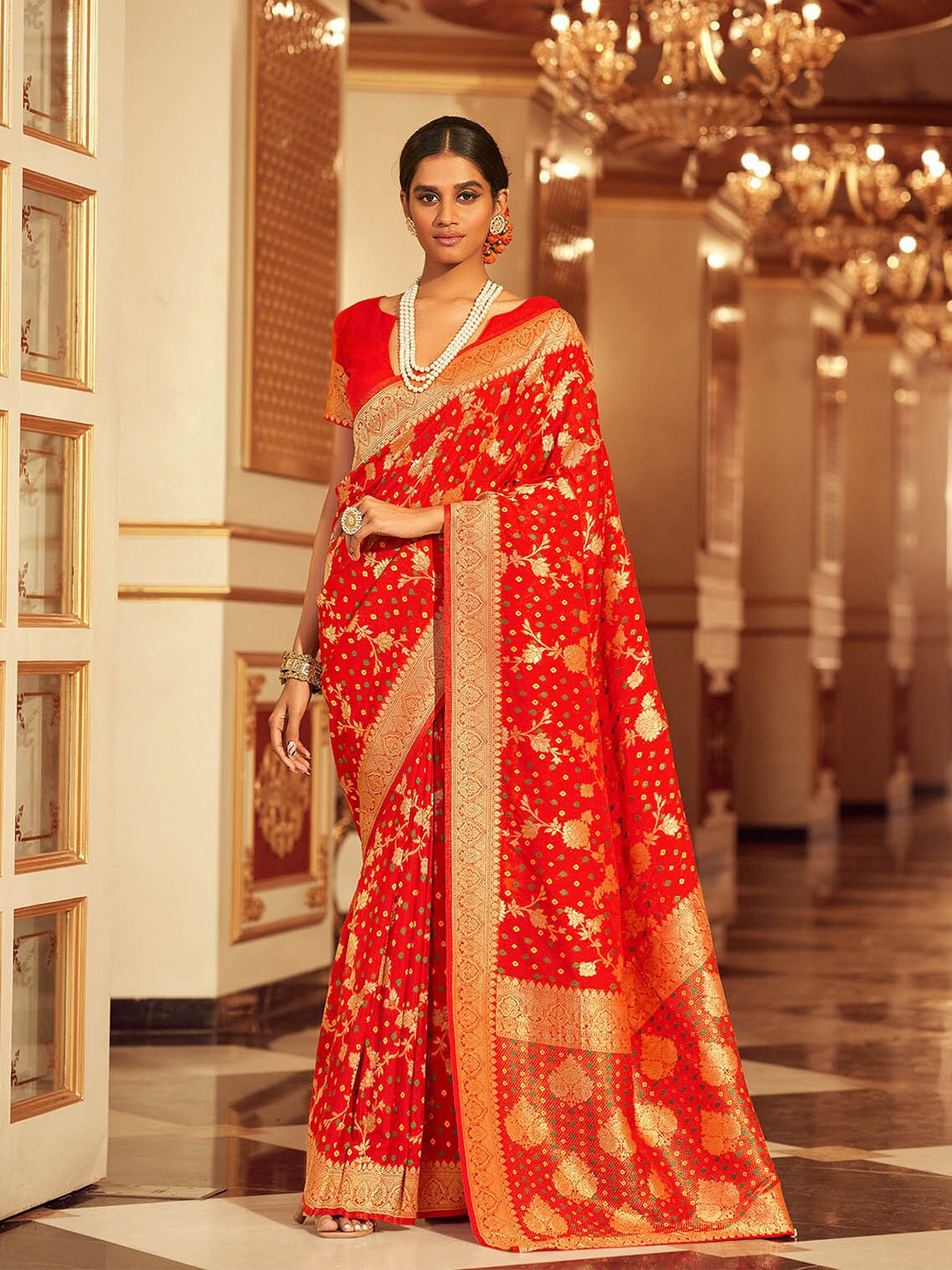 

ODETTE Woven Design Zari Saree, Red