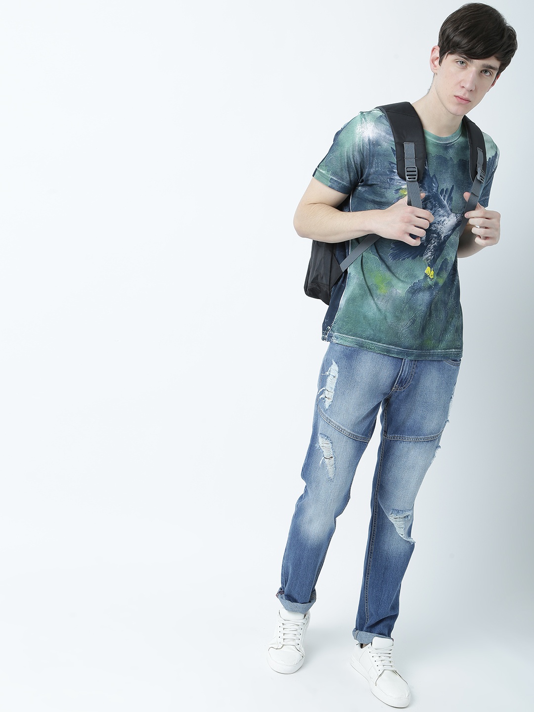 

Huetrap Men Green Printed Round Neck T-shirt