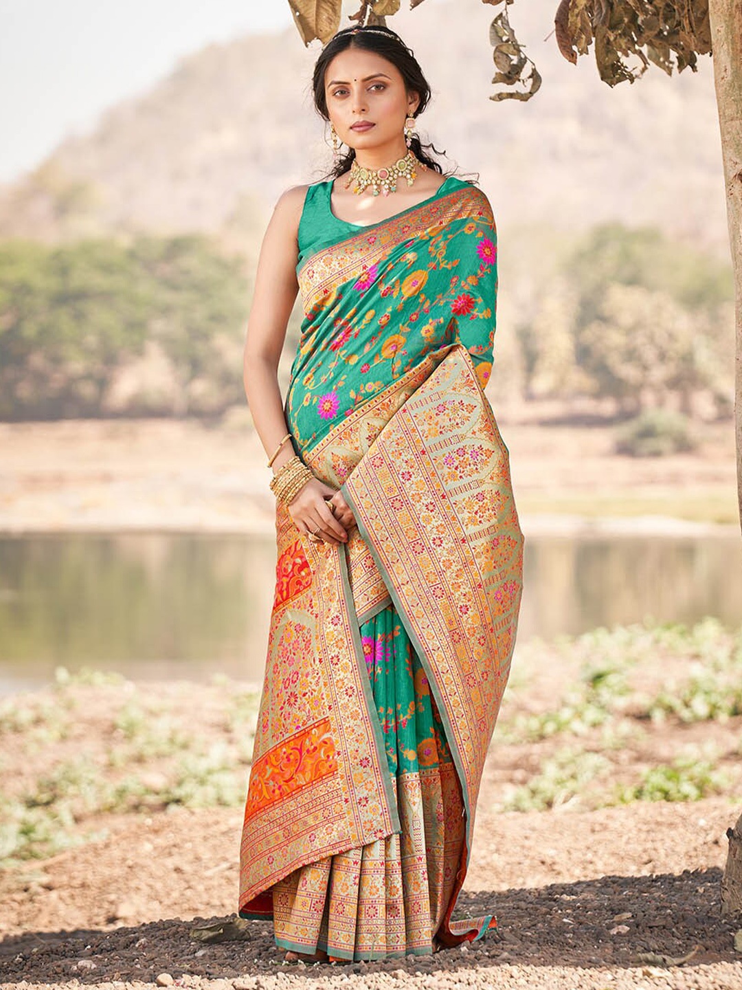 

ODETTE Floral Woven Design Saree, Sea green